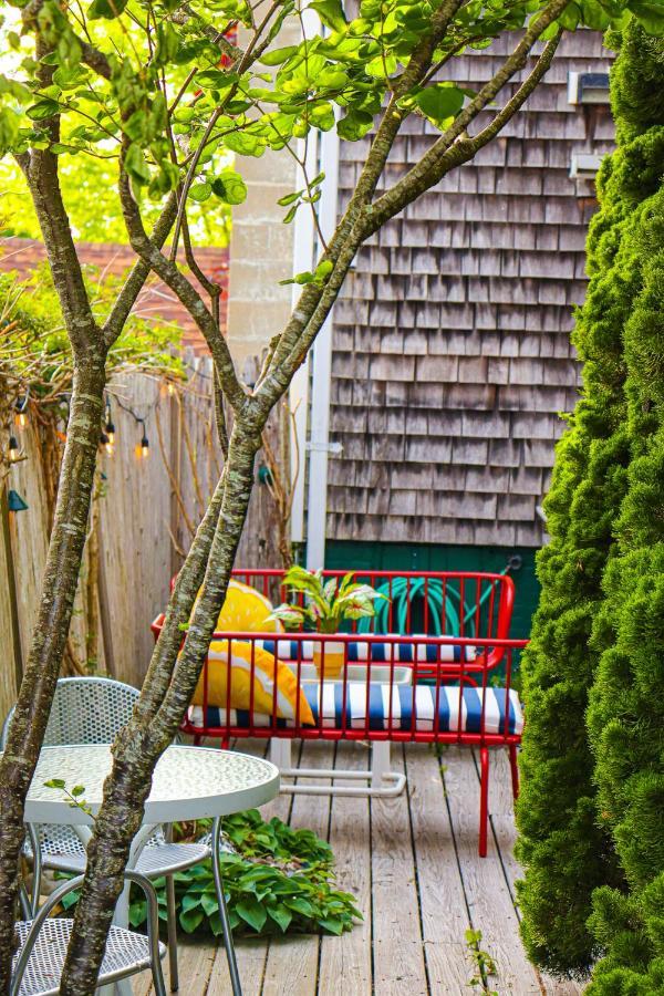 Mercury Hotel Provincetown Exterior photo